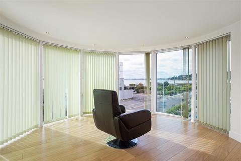 2 bedroom flat for sale - Shore Road, Poole
