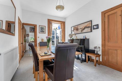 66 Cornhill Terrace, Edinburgh, EH6 8EL