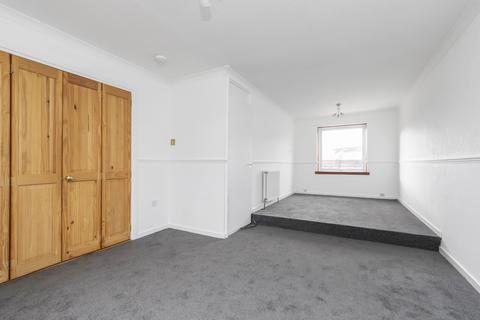 377 Cameron Crescent, Bonnyrigg, EH19 2PL