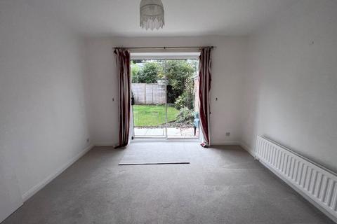 1 Eastfields, Stokesley, Middlesbrough, TS9 5EJ