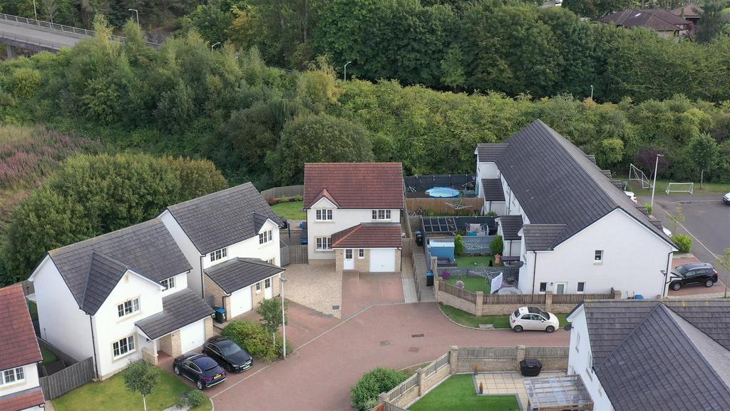 Frances Gordon Road, Perth 3 bed house £268,000