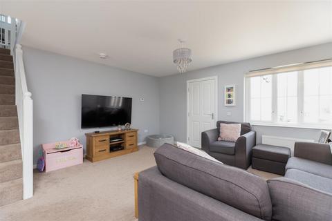 51 Frances Gordon Road, Perth, PH2 8EW