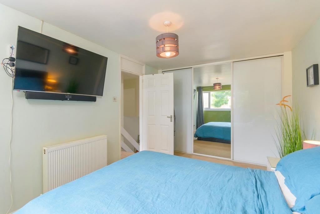 ENEDREBMIT01 - Bedroom F.jpg