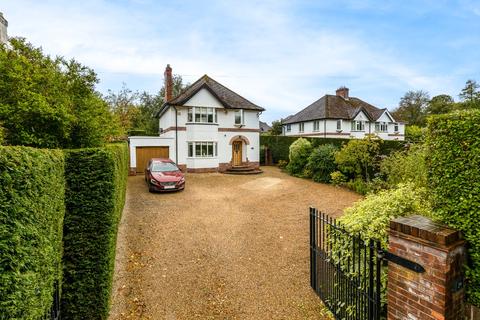 24 Charlton Road, Shepton Mallet, BA4 5NZ