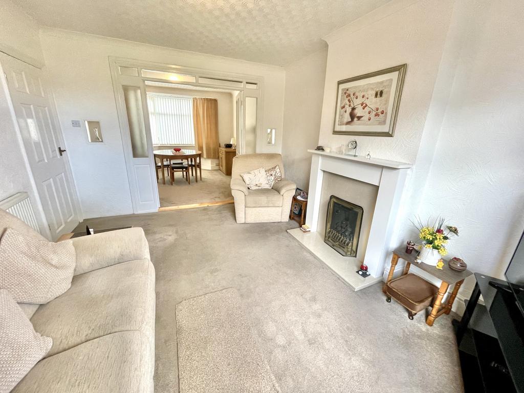 Harris Road, Coventry, CV3 3 bed terraced house £190,000