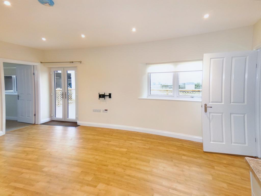 Meare Green, Stoke St. Gregory TA3 2 bed bungalow £895 pcm (£207 pw)