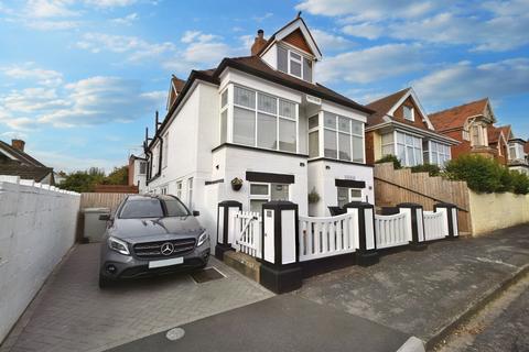 7 bedroom detached house for sale, Trafalgar Avenue, Skegness, PE25
