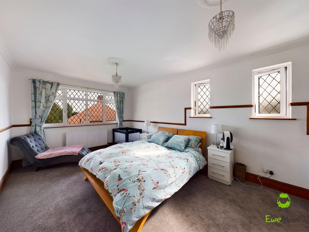Bedroom 1 (Double with Ensuite)