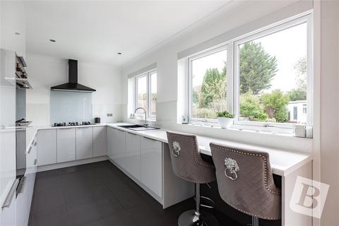 5 bedroom semi-detached house for sale, Abbey Wood Lane, Rainham, RM13