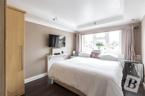 1 Abbey Wood Lane, Rainham, RM13 9QH