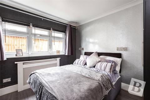 1 Abbey Wood Lane, Rainham, RM13 9QH