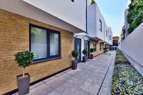 2 bedroom mews for sale - Whittlebury Mews West, Primrose Hill, London, NW1