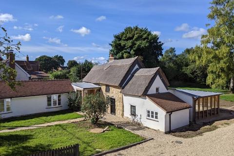 3 bedroom cottage for sale, Oving