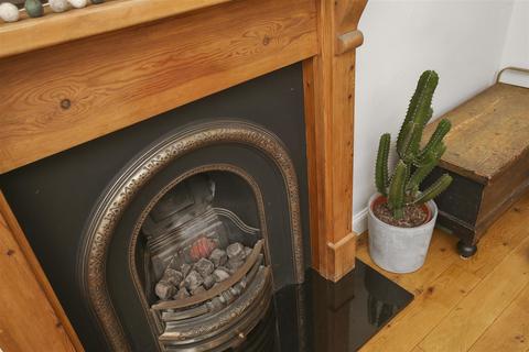 79a Appin Crescent, Dunfermline, KY12 7QT
