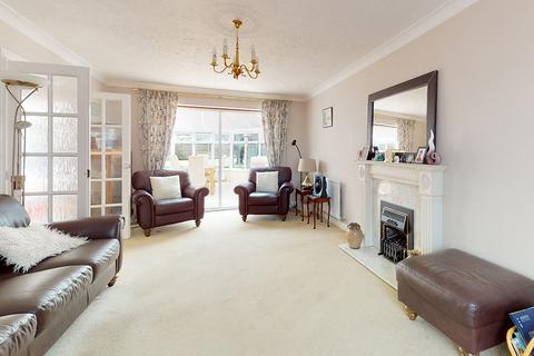 1 Abbots Way, Sherborne, DT9 6DU