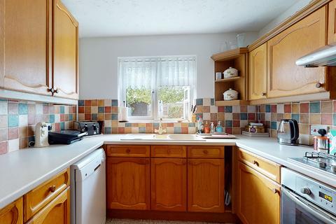 1 Abbots Way, Sherborne, DT9 6DU