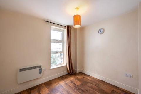 2 bedroom flat for sale, Woodsmill Quay, Skeldergate, York, YO1