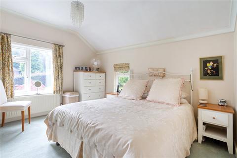 4 bedroom detached house for sale - Brattle Wood, Sevenoaks, Kent, TN13