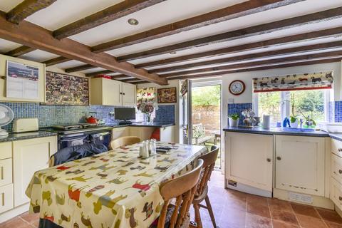 2, Fern Cottages Bell Lane, Splaynes Green, Uckfield, TN22 3TP