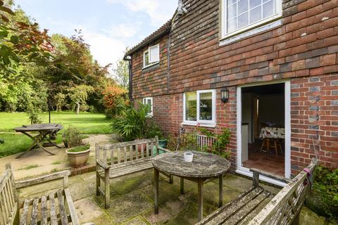 2, Fern Cottages Bell Lane, Splaynes Green, Uckfield, TN22 3TP