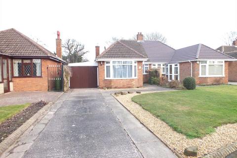 3 bedroom bungalow to rent, Whitehouse Crescent, Sutton Coldfield