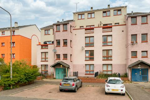 109/1 Barn Park Crescent, Edinburgh, EH14 3HP