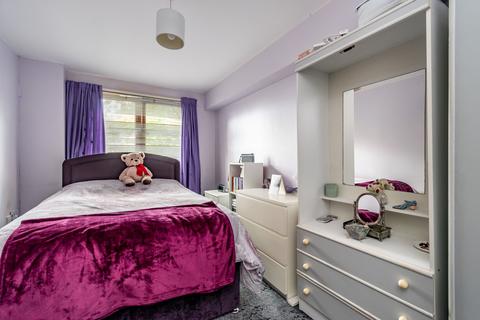 109/1 Barn Park Crescent, Edinburgh, EH14 3HP