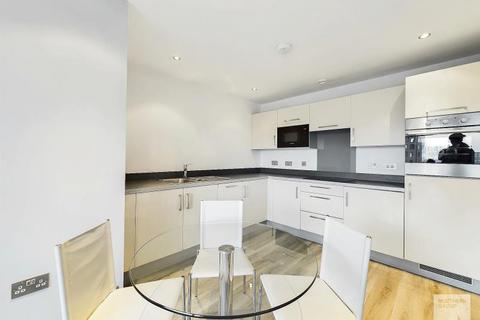 2 bedroom apartment to rent, Apt 5.15 :: Flint Glass Wharf