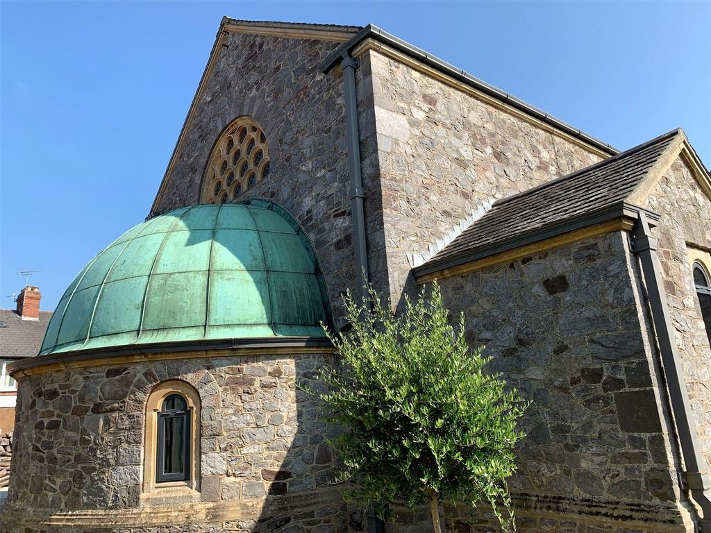 Rear Aspect