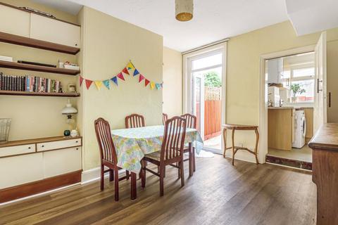 26 Chudleigh Road, Exeter, EX2 8TU