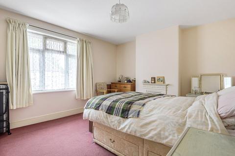 26 Chudleigh Road, Exeter, EX2 8TU