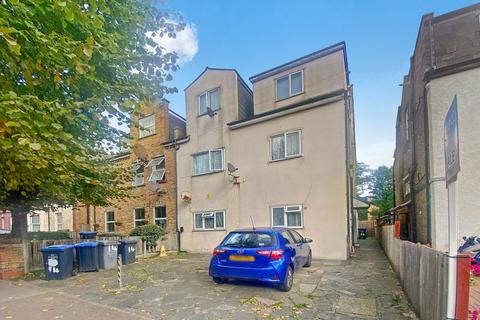 14a Connaught Road, London, NW10 9AG