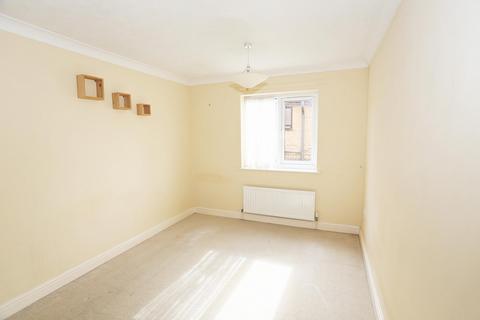 1 bedroom flat for sale - Cardington Court, Acle, Norwich, NR13