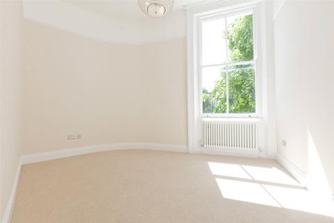 2 bedroom apartment to rent, Landseer Road, London, N19
