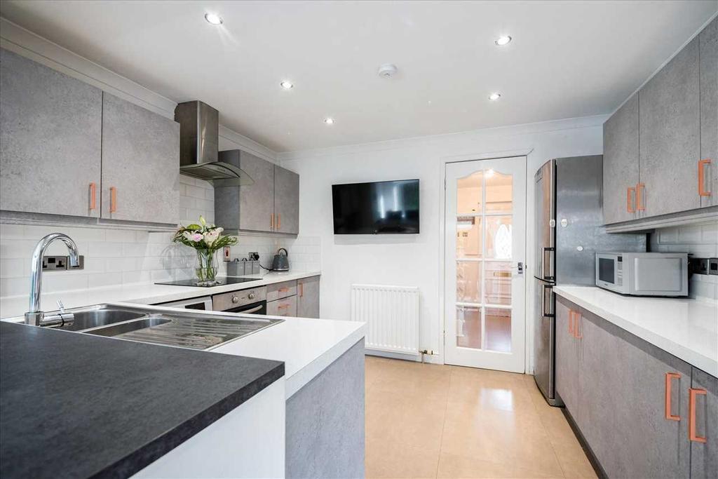 Kitchen Dining (1)
