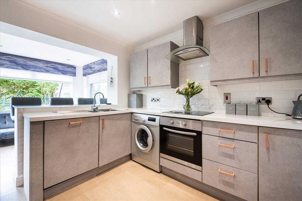 Kitchen Dining (3)