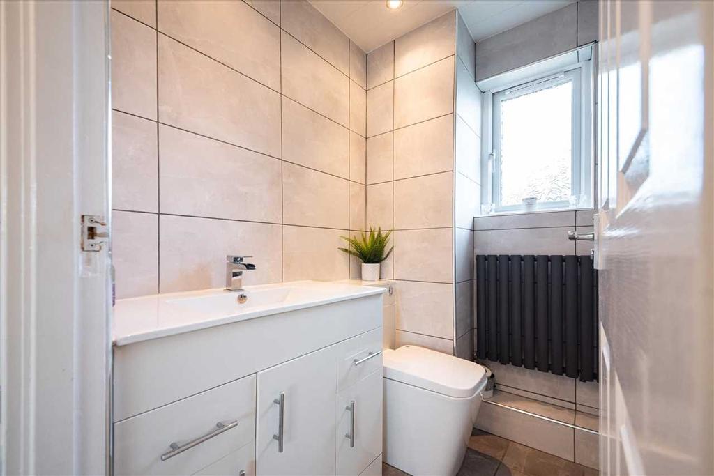 Bathroom (2)