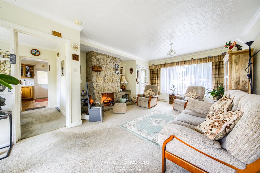 Featherstone Crescent, Shirley, Solihull, West Midlands, B90 4 bed