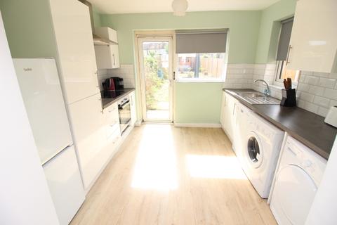 61 Buckland Way, Worcester Park, KT4 8NT