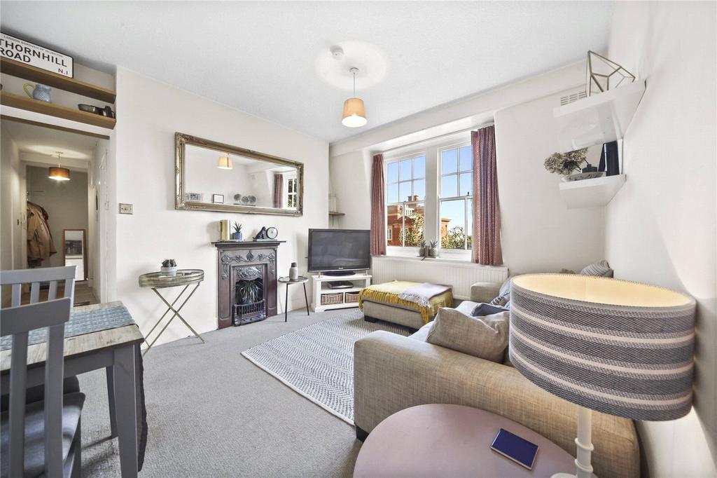 Thornhill Road, Barnsbury, Islington... 1 bed apartment £440,000