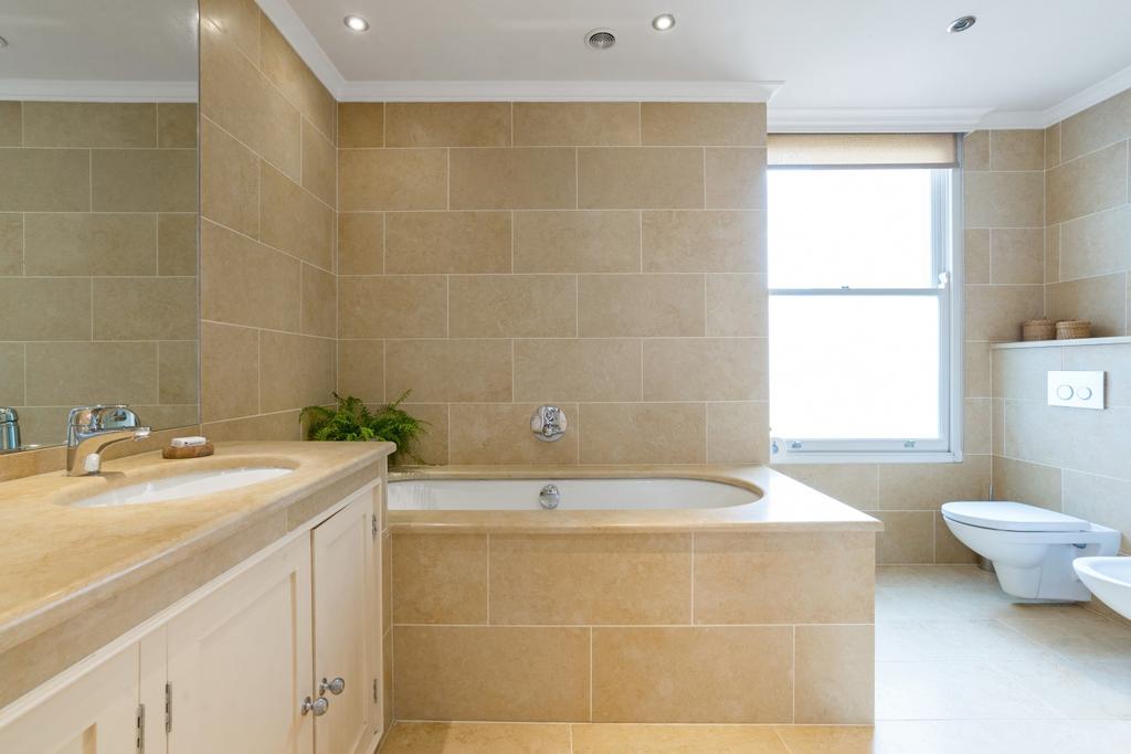 En-suite Bedroom One