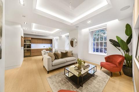 Flat 6, 19 Bolsover Street, London, W1W 5NA