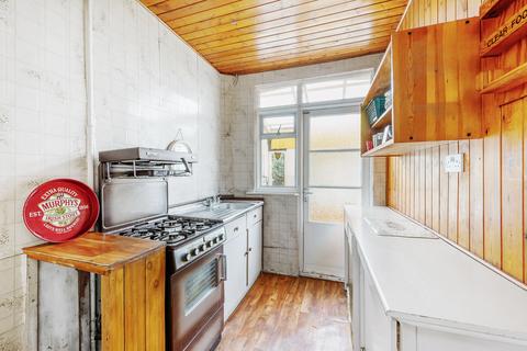 92 Deans Road, London, W7 3QB
