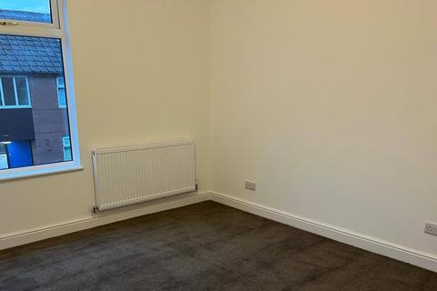 2 bedroom end of terrace house to rent, Sharp Street, Warrington, Cheshire, WA2