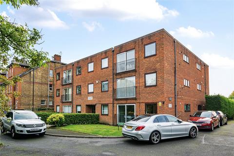 2 bedroom flat to rent, The Ridgeway, Enfield EN2