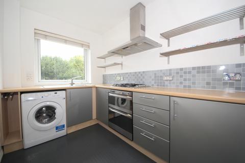 2 bedroom flat to rent, The Ridgeway, Enfield EN2