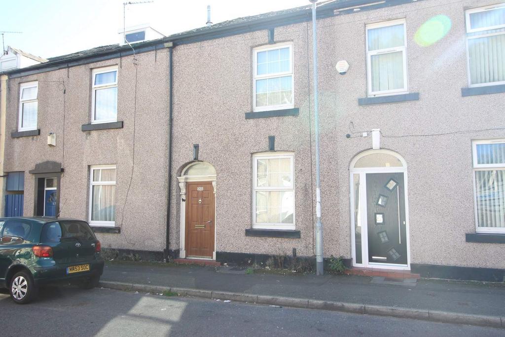 Peel Street, Spotland, Rochdale 2 bed terraced house £700 pcm (£162 pw)