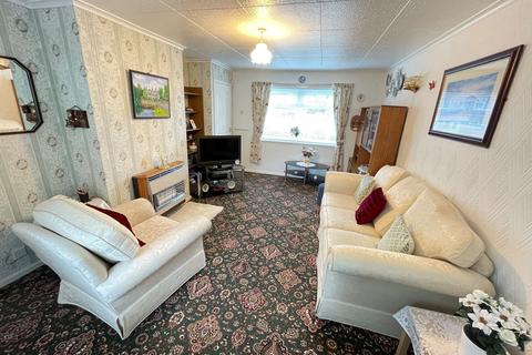 3 bedroom terraced house for sale - Ravensworth Terrace, West Park, South Shields, Tyne and Wear, NE33 4JX