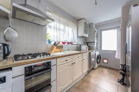 53 Hornbeam Crescent, Brentford, TW8 8NE