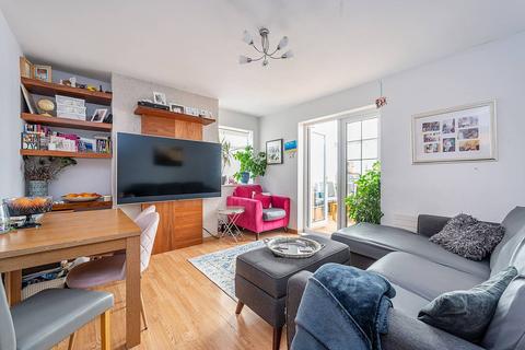 53 Hornbeam Crescent, Brentford, TW8 8NE
